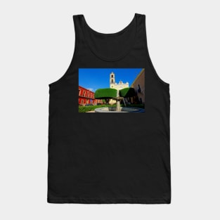 Un parc à Queretaro, Mexique Tank Top